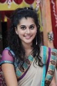 Tapsee_10may (4)